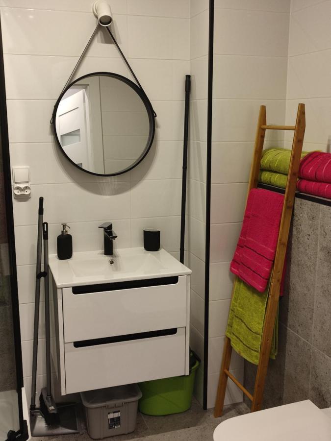 Lux Apartament Odkryj - Bieszczady Ustrzyki Dolne Extérieur photo